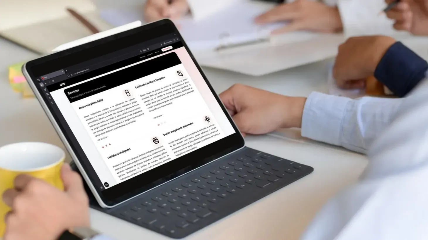 OIIO amplía sus servicios y evoluciona como plataforma integral de eficiencia energética